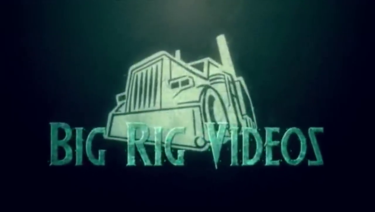 就要这种气势，改装卡车公路齐聚暴走，何其壮观！