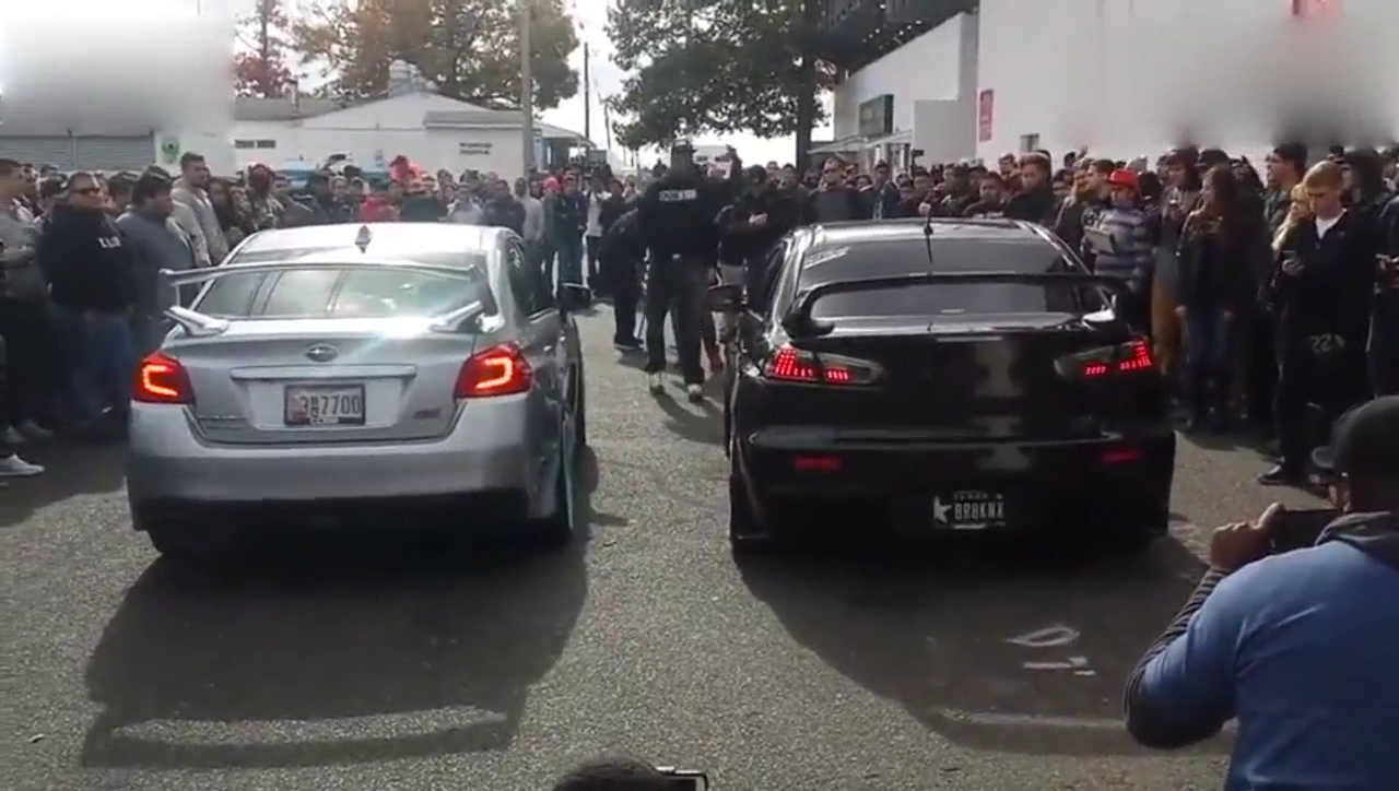 改装车的对决，这次不比速度 比声浪