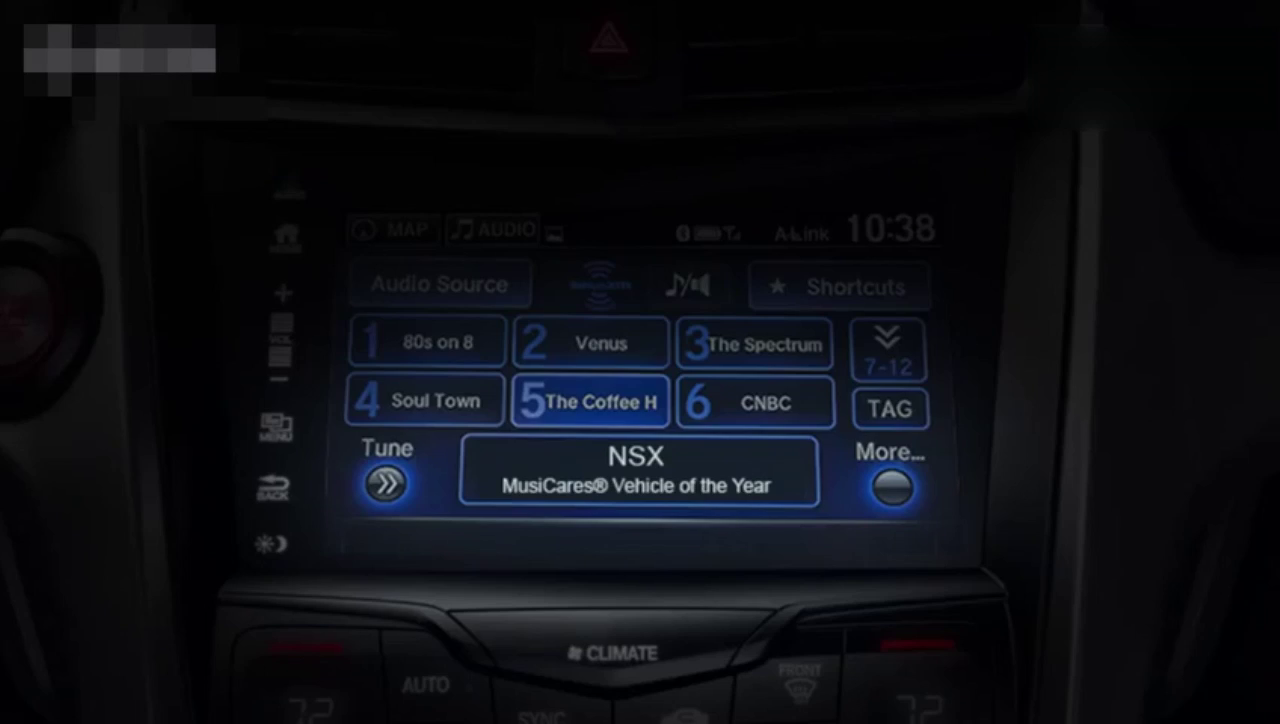 日本国宝级跑车讴歌NSX 油电联合驱动