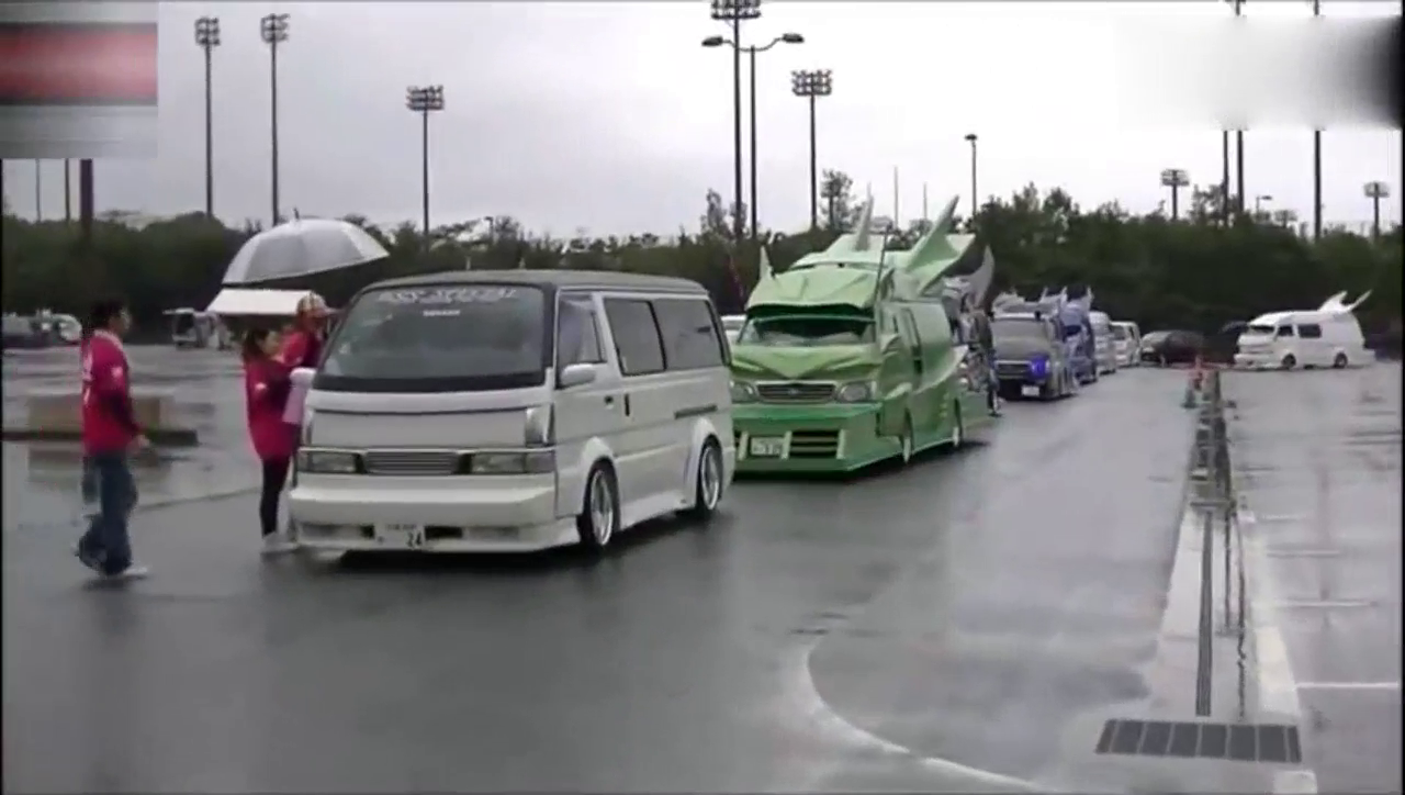 辣眼睛！街拍各式各样奇异的改装车