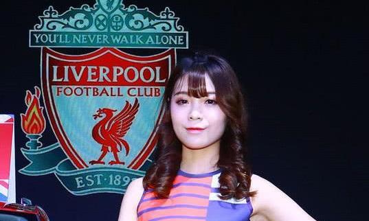 名爵再出热点，1米2长腿车模惊艳全场。网友：真想亲眼看到！