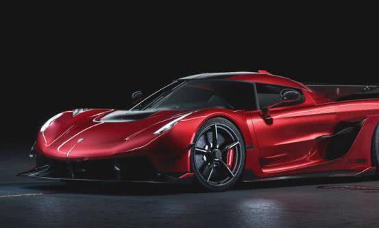 一根排气管的车比两根排气管的车差多少？看完对比，差距真挺大