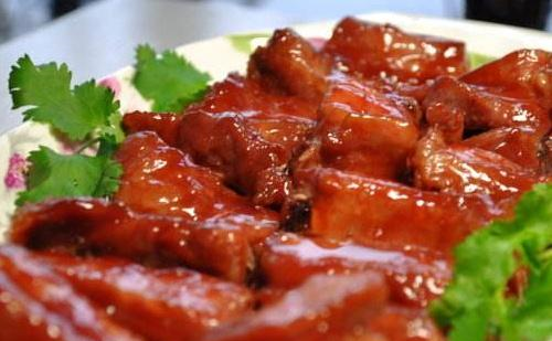 叉烧排骨的家常做法，味浓甘香，令人回味无穷