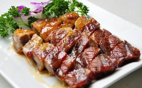 叉烧排骨的家常做法，味浓甘香，令人回味无穷