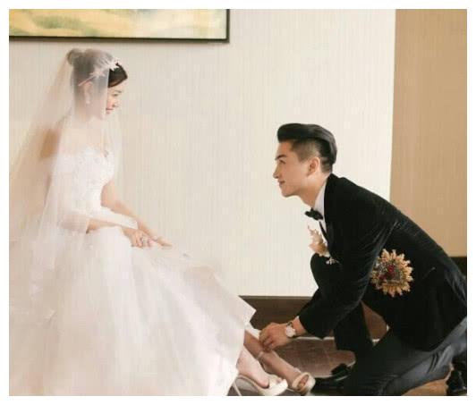 陈晓撩婚纱_陈晓陈妍希婚纱(3)