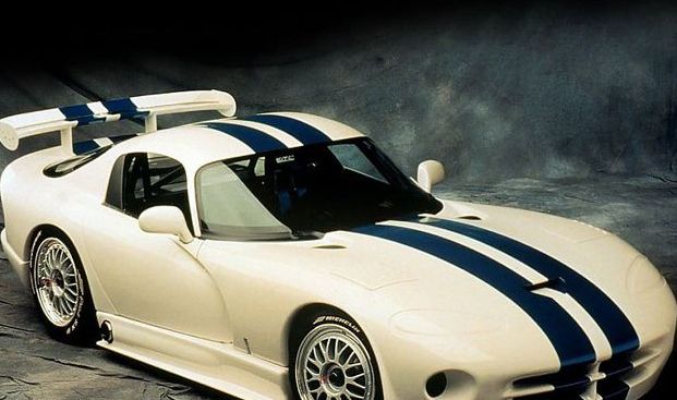 道奇赛车，外观靓丽，体现赛车力量，体现品质