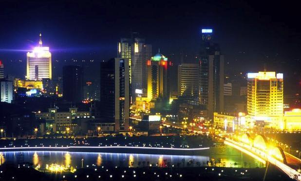 堪称国内“小迪拜”，全中国豪车最多的地方，北上广深都没这多