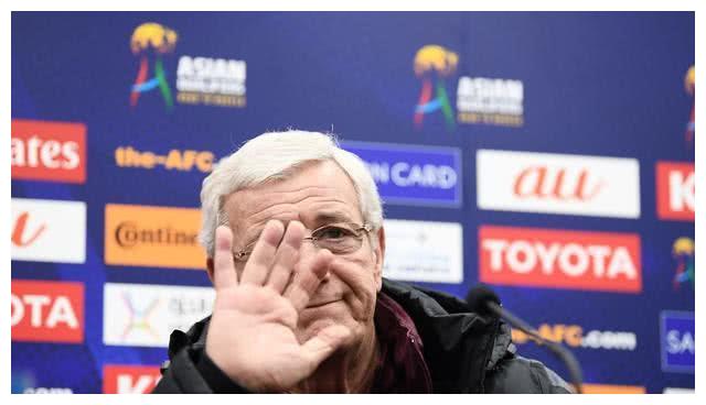 场面凄惨:国足正告里皮,中国足球真跟谁当教