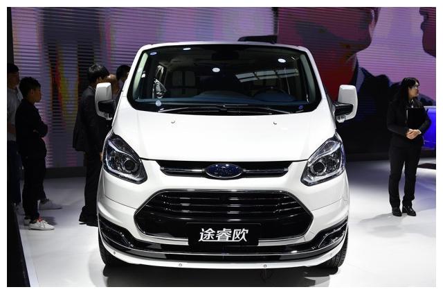 它才是MPV中“精品”,进口2.0T引擎,内饰比GL8豪华,仅18万!