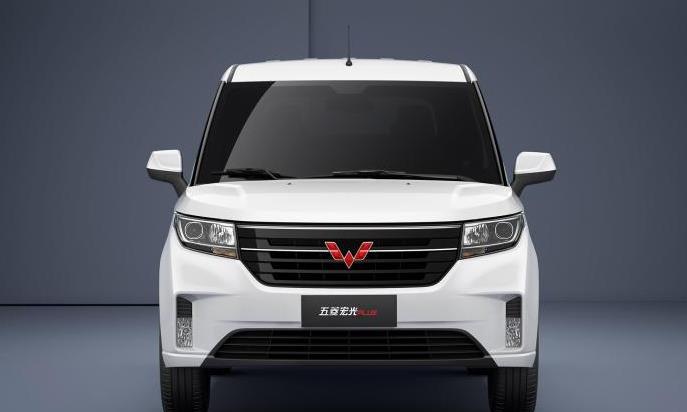 五菱急了，打造“路虎宏光”，惊艳大气，比路虎还虎！