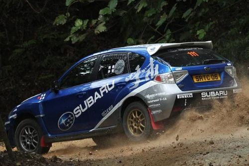 斯巴鲁赛车，性能卓越，别具一格的赛车设计，点燃你的激情