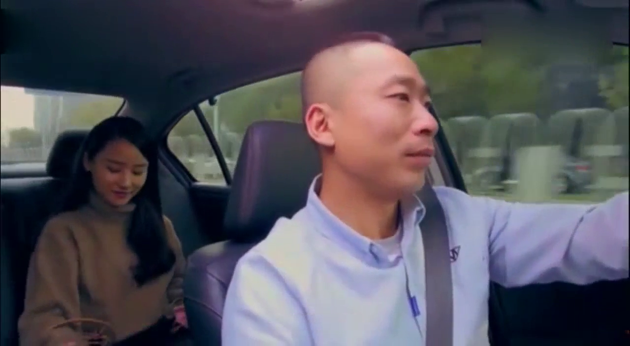 城市美女套路太深了，大哥你就好好跑车别聊妹了，