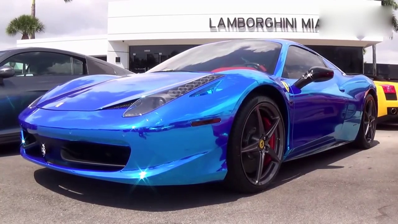 法拉利458蓝色镀铬的超级跑车，炫酷至极美到爆，简直太漂亮了