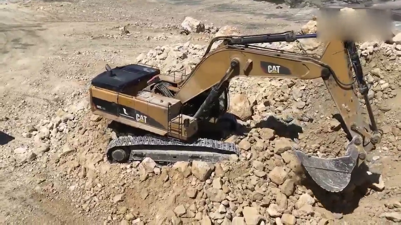 这是一翻斗车的量，卡车早就两三车