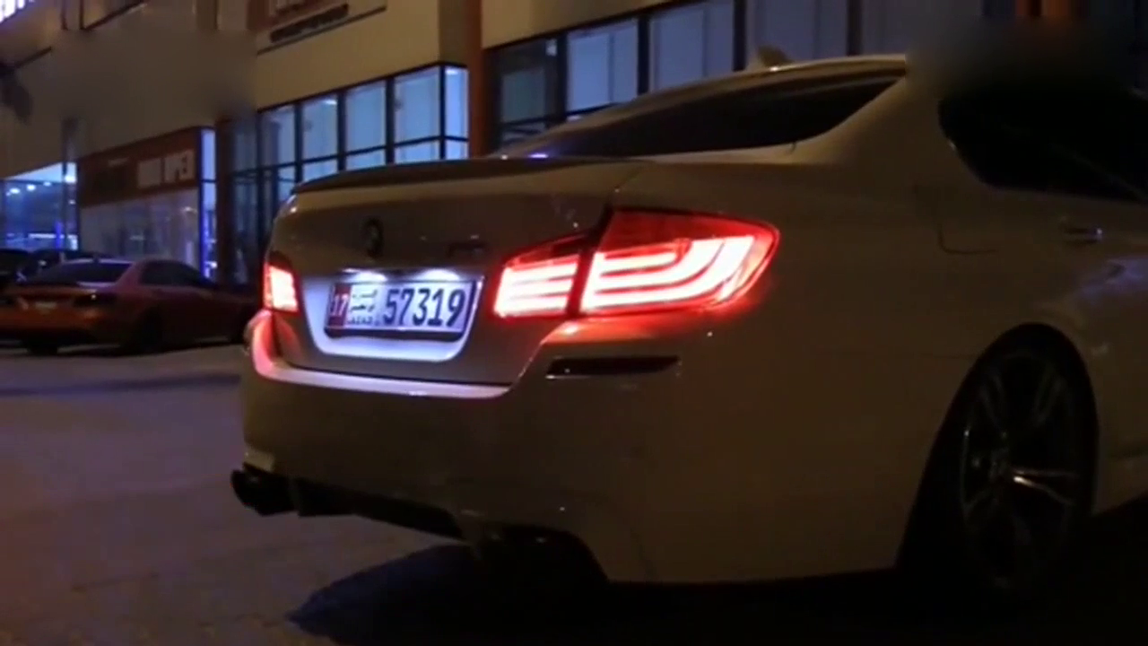 牛人改装车展示 排气管喷火锦集！