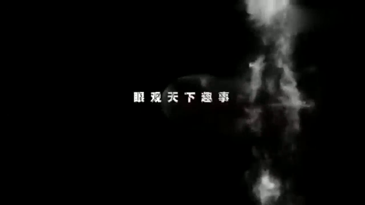 电动车男子这走位厉害了！本以为是个王者，结果连青铜都不如