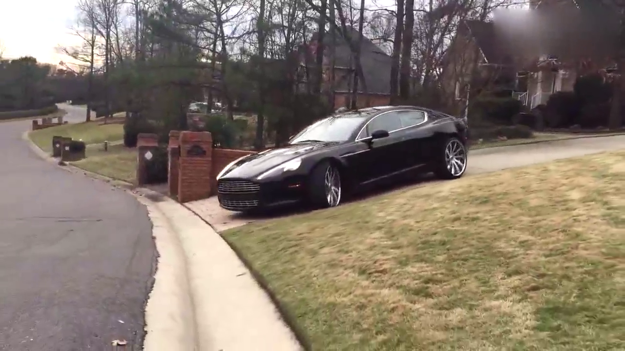 跑车最尴尬的瞬间