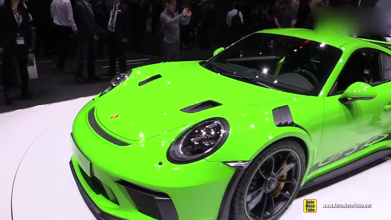 赛道利器！2019 保时捷911 GT3 RS车展实拍
