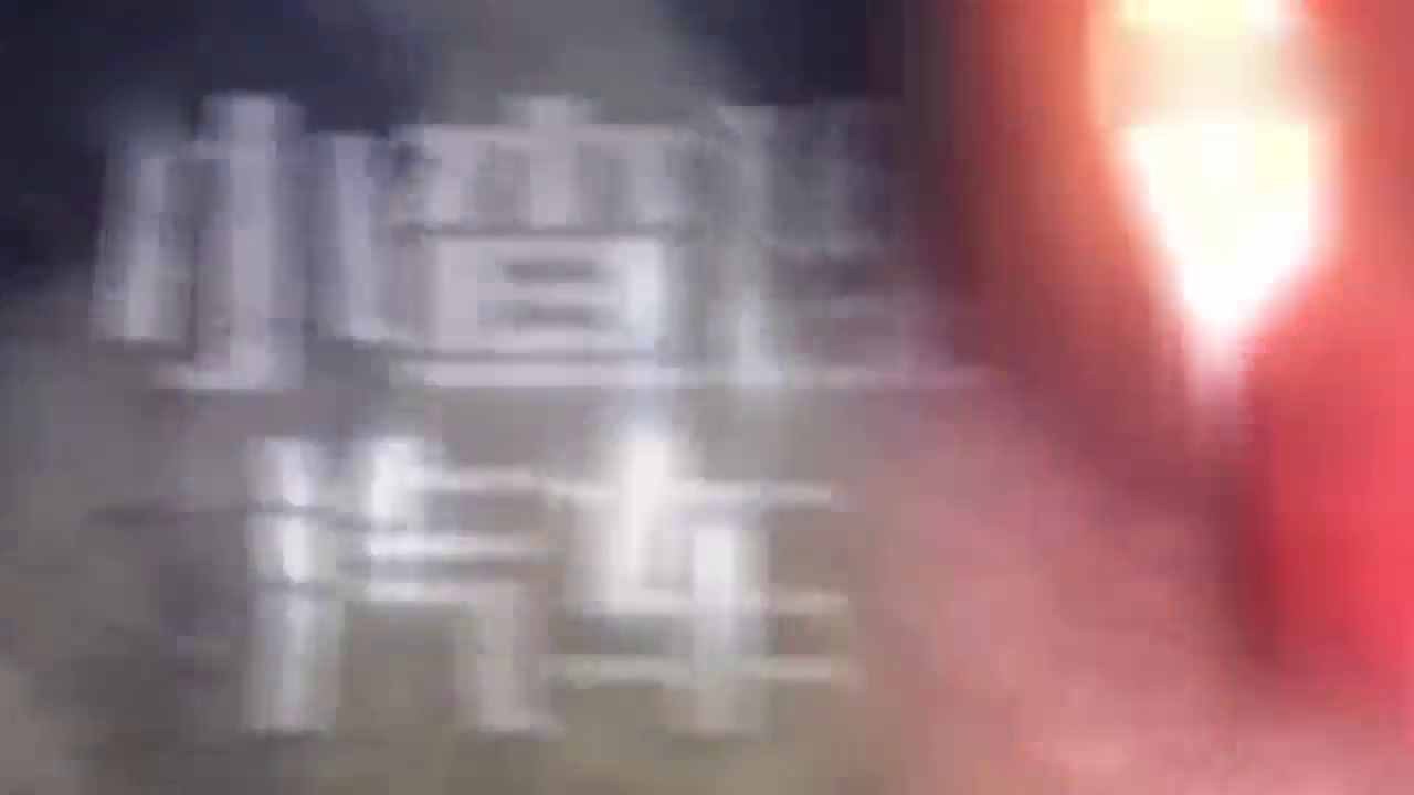 全球最牛12缸高尔夫，发动机放后座，跑车都不敢直视！