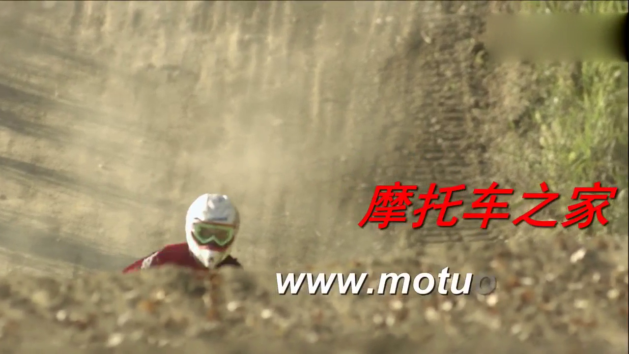 公路跑车比赛：车载镜头实拍布鲁克斯后莱弗蒂超车