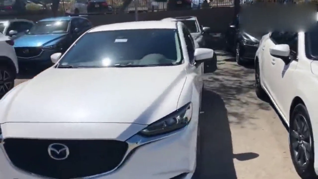 简洁动感 有种豪华车的范，实拍新款马自达阿特兹