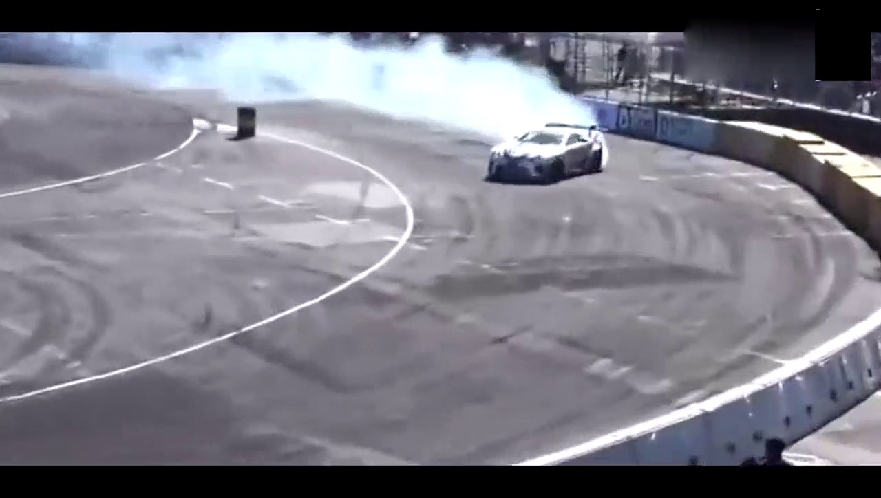 超级跑车漂移对决，兰博基尼对战雷克萨斯LFA，太酷了