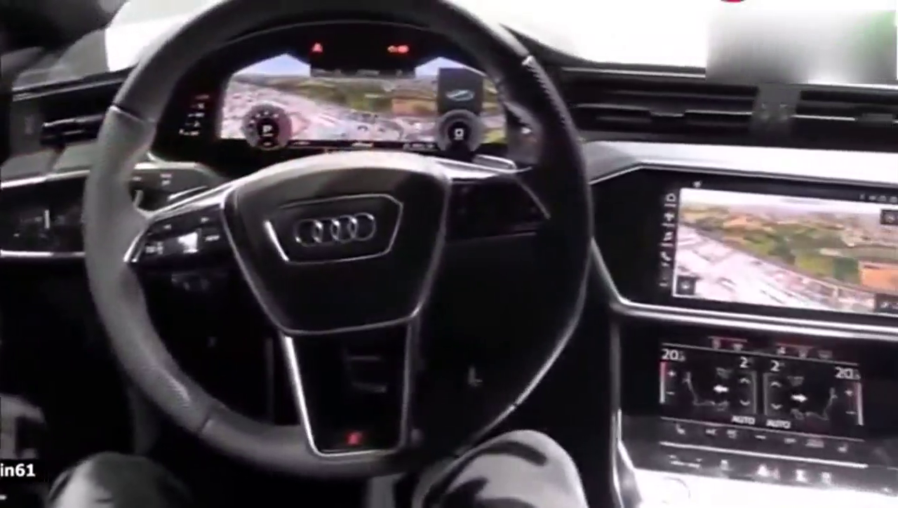 2018款奥迪A7车展上拿到了钥匙流水转向灯无框车门太帅了