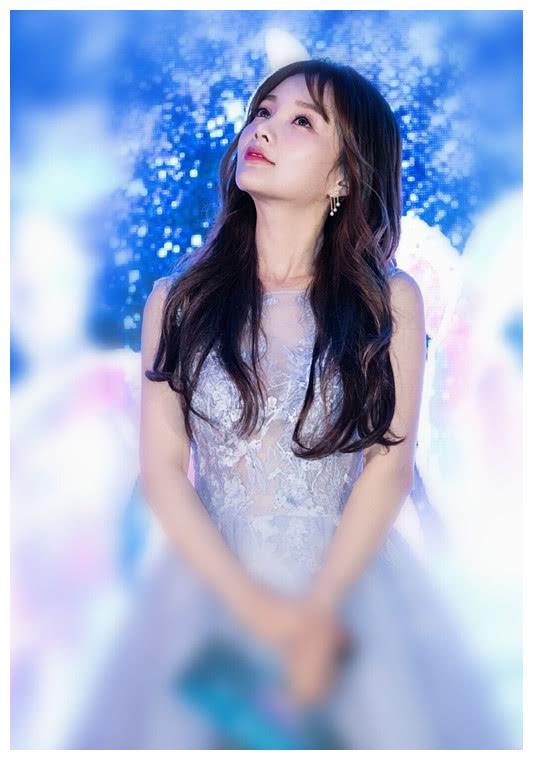 贾乃亮春节首发声,没有李小璐、没有小甜馨