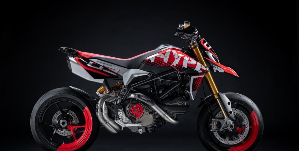 杜卡迪推出Hypermotard 950概念车，设计灵感来自MotoGP