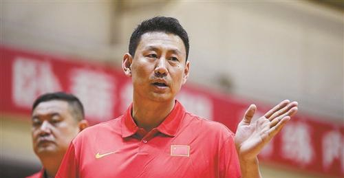 小丁伤情不乐观周琦没比赛打,中国队真的就是