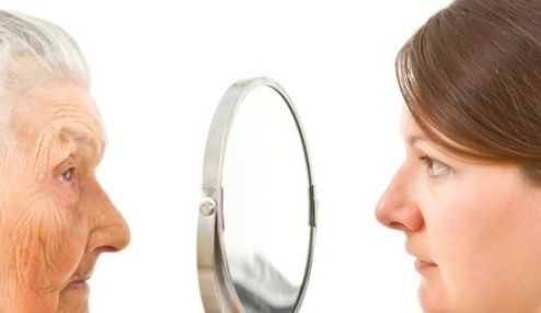 25岁适合的眼霜排行_25岁适合什么眼霜好25岁左右试试这些眼霜