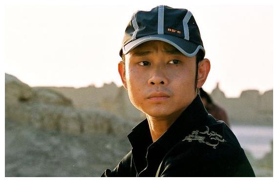 刀郎冲动的惩罚,妻子生下女儿40天就跑了,刀郎