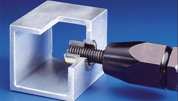 薄金属电器组件的螺纹紧固件技术汇总