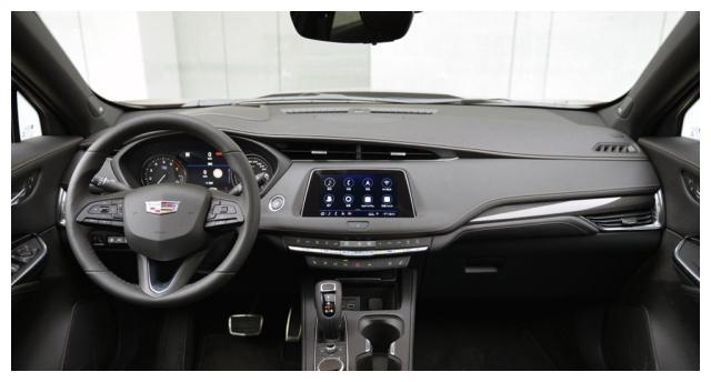 凯迪拉克XT4,越野性能超强城市SUV,兼顾舒适与运动