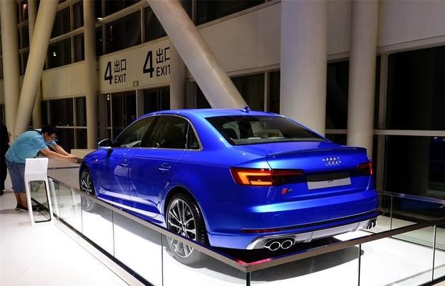 奥迪最便宜的六缸性能车，4.7秒破百，比AMG C43便宜17万！