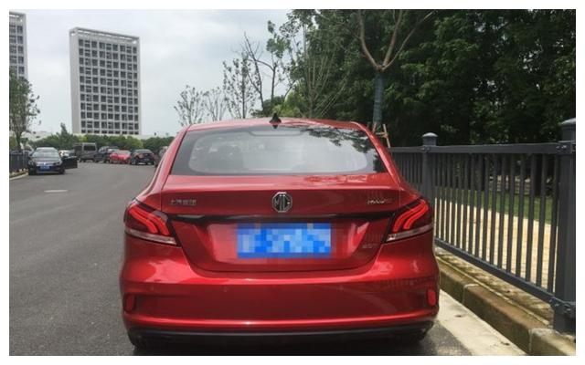 里外全能的轿跑车,分享下19款名爵6顶配