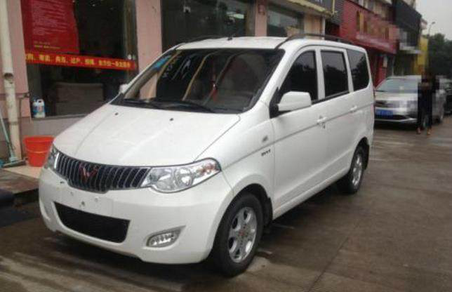 速递!新鲜的“五菱“资讯全在这，看我就够了