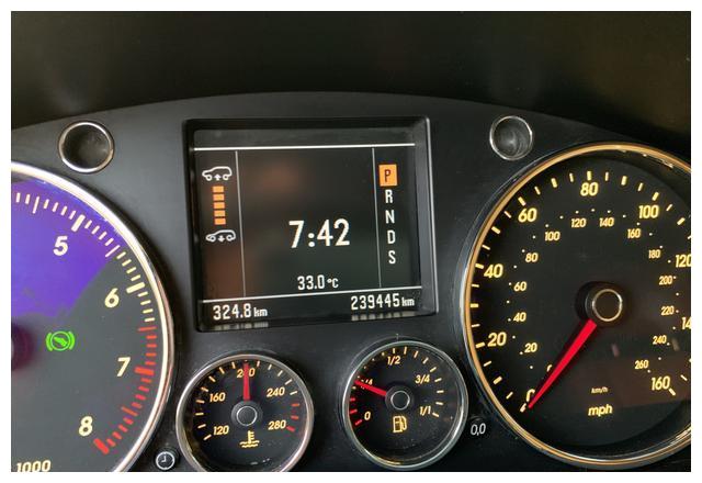 历经千里终于搞定情怀大众第一代途锐4.2 V8