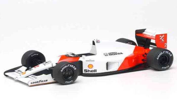 麦克拉伦车队，走进赛车世界，体现赛车力量，与众不同