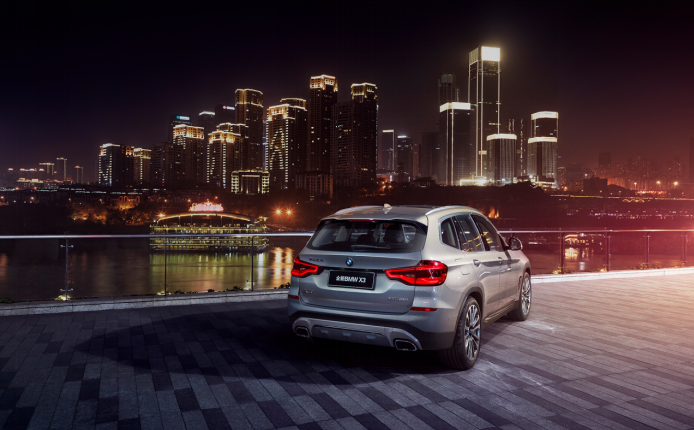 BMW X3 xDrive 25i，实力演绎入门车型的高配哲学