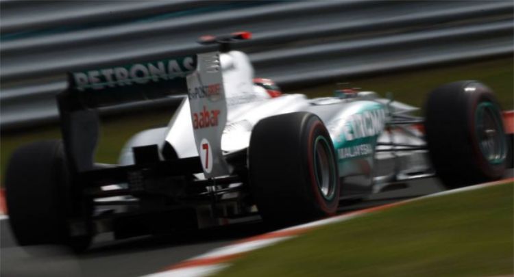 卡特汉姆车队，你了解它吗，车身略显霸气，令人肃然起敬