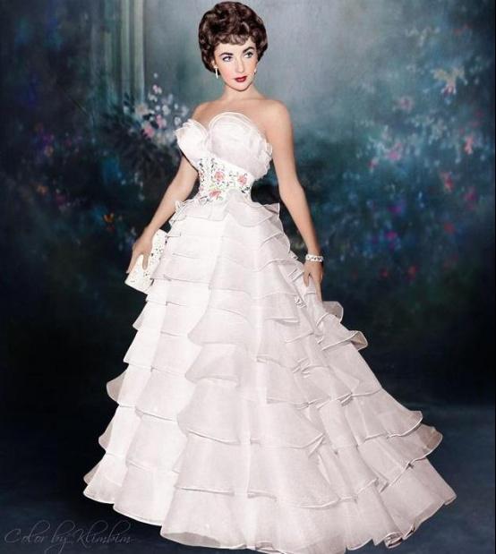 好莱坞漂亮女星排行榜_好莱坞最美女星排名好莱坞最受欢迎的女星盘点(2)