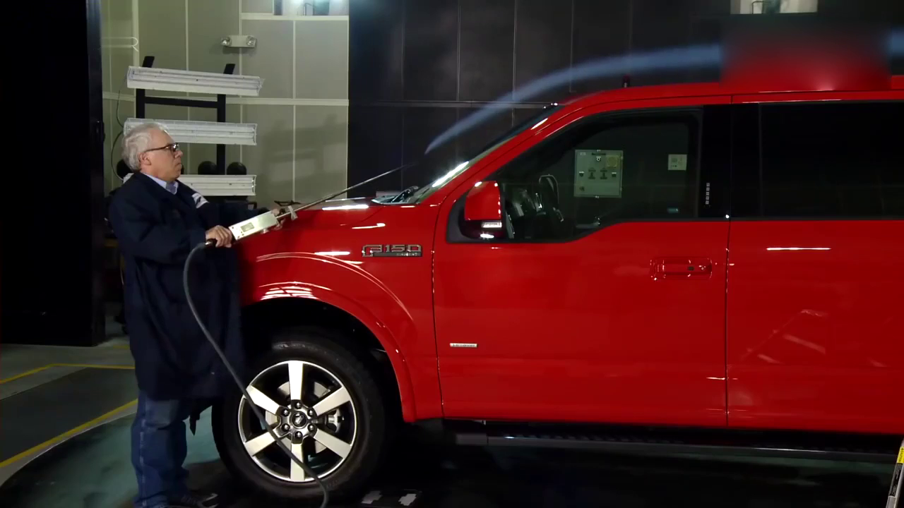 福特GT超级跑车风洞测试 霸气线条帅瞎眼！