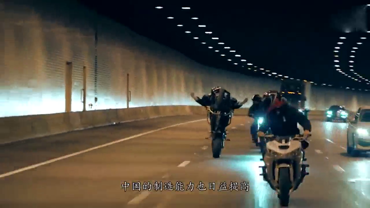 国产宝马摩托车，智能踏板酷似电动车，这颜值你喜欢吗？