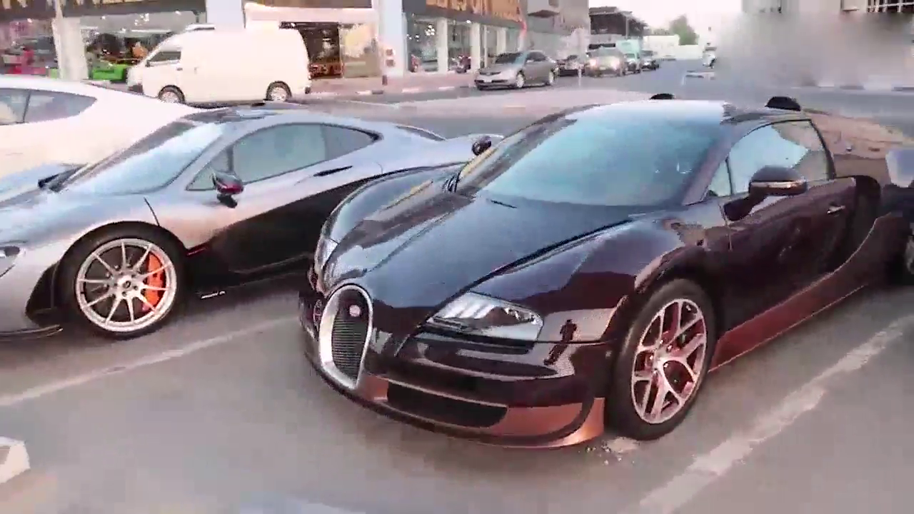 迪拜土豪聚会，看到这一排跑车，就知道有多霸气了！