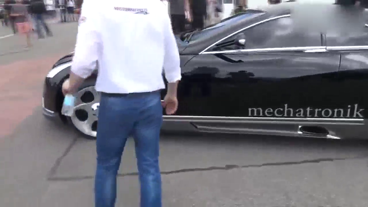 迈巴赫概念车街头拍摄 有钱也买不到的大家伙！