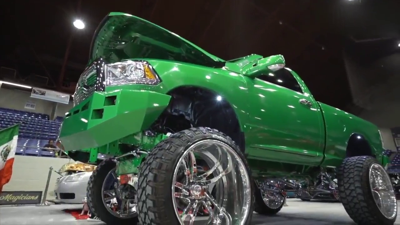 过把改装车的瘾，看到这辆车才知道什么叫奢华，什么叫改装艺术