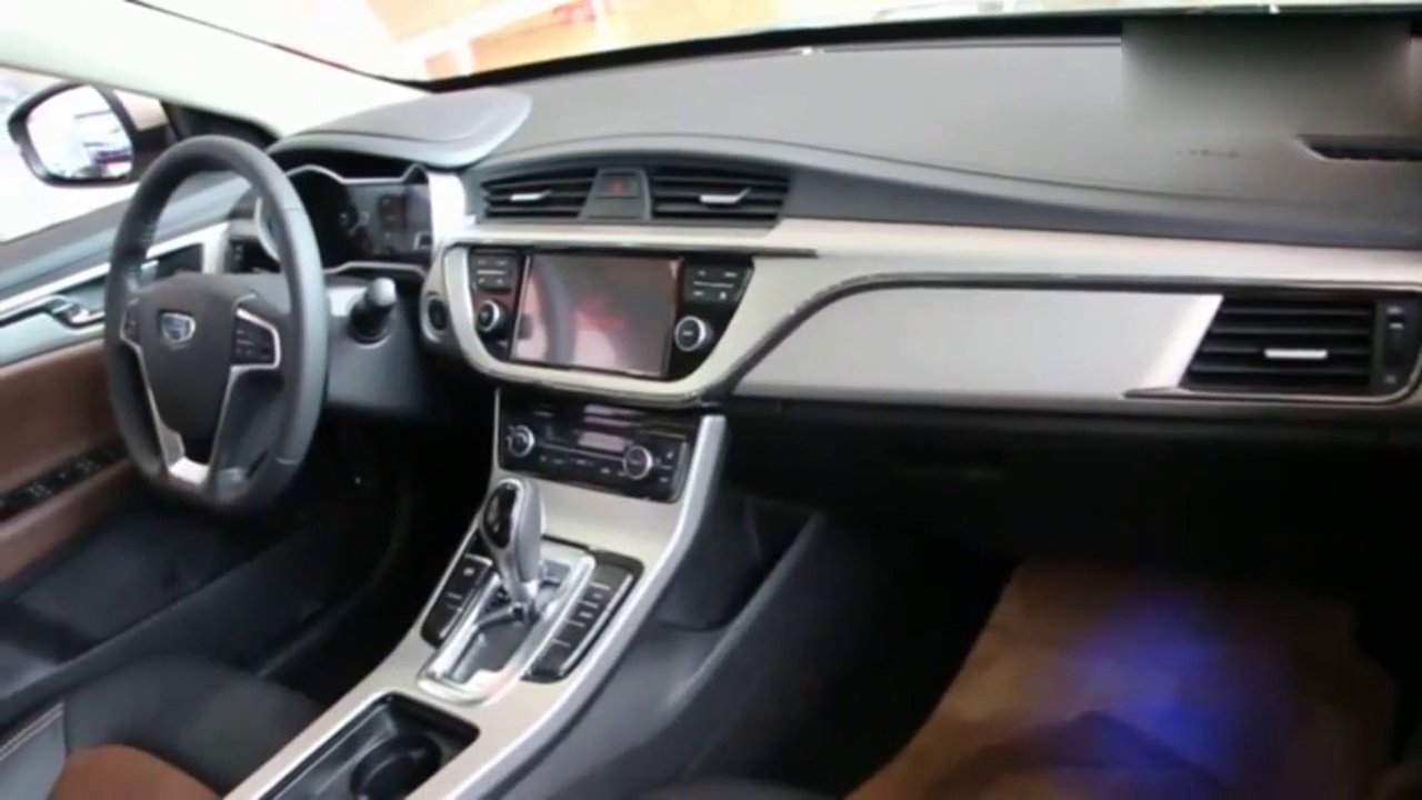 帝豪GL内饰用料堪比合资车 远超帝豪EC7！