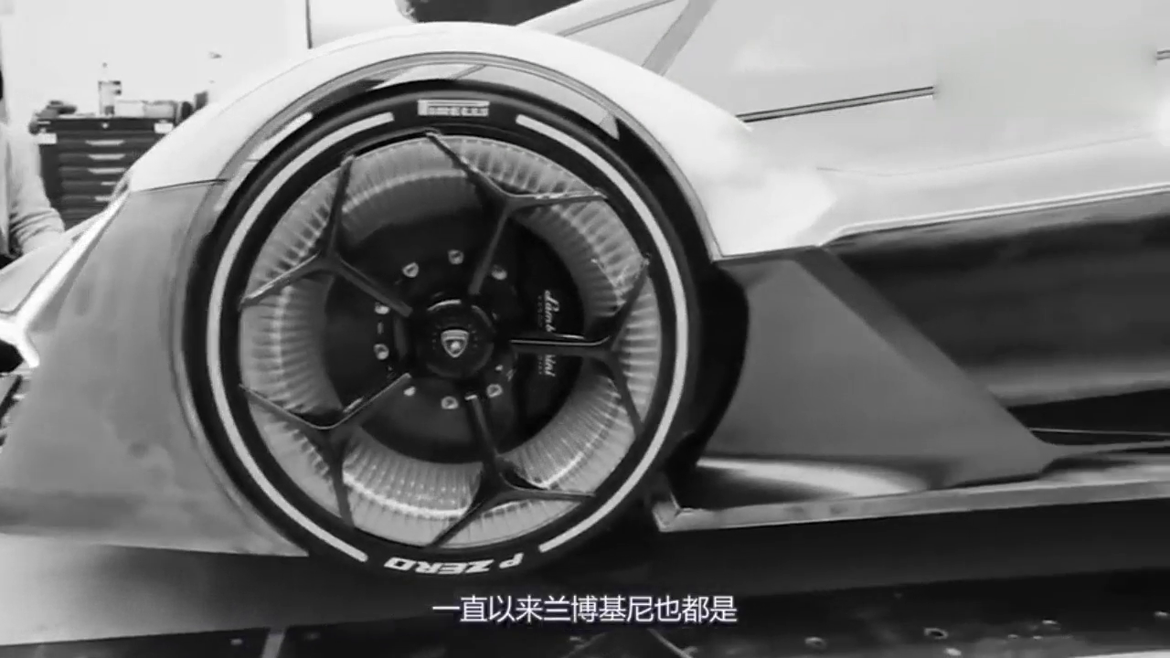 兰博基尼首款混合动力跑车亮相，全球仅售63台，落地中国是天价！