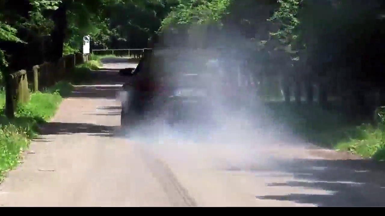 阿斯顿马丁 帕加尼等20多辆超级跑车声浪大火拼